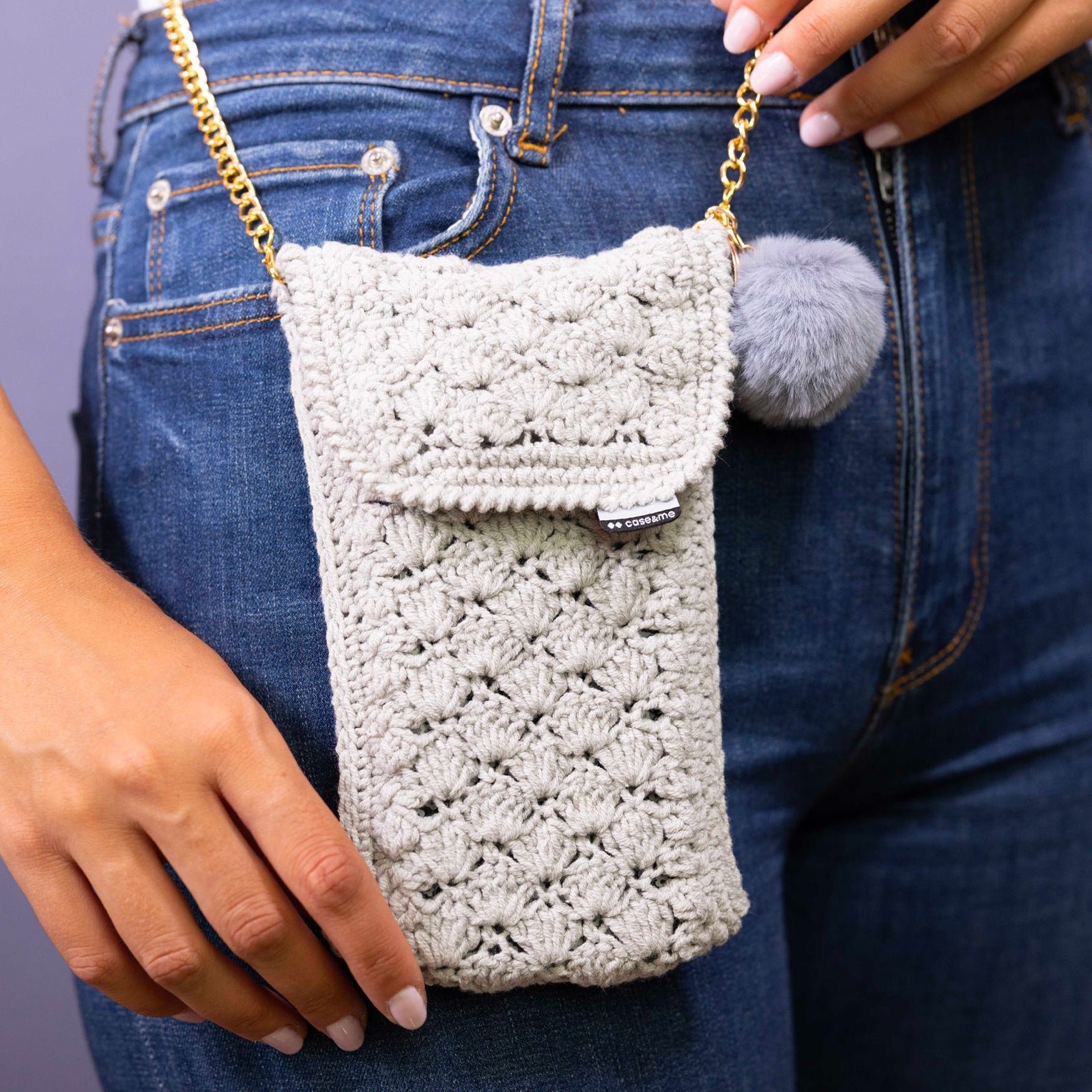 Winter handbag for phones up to 6.8