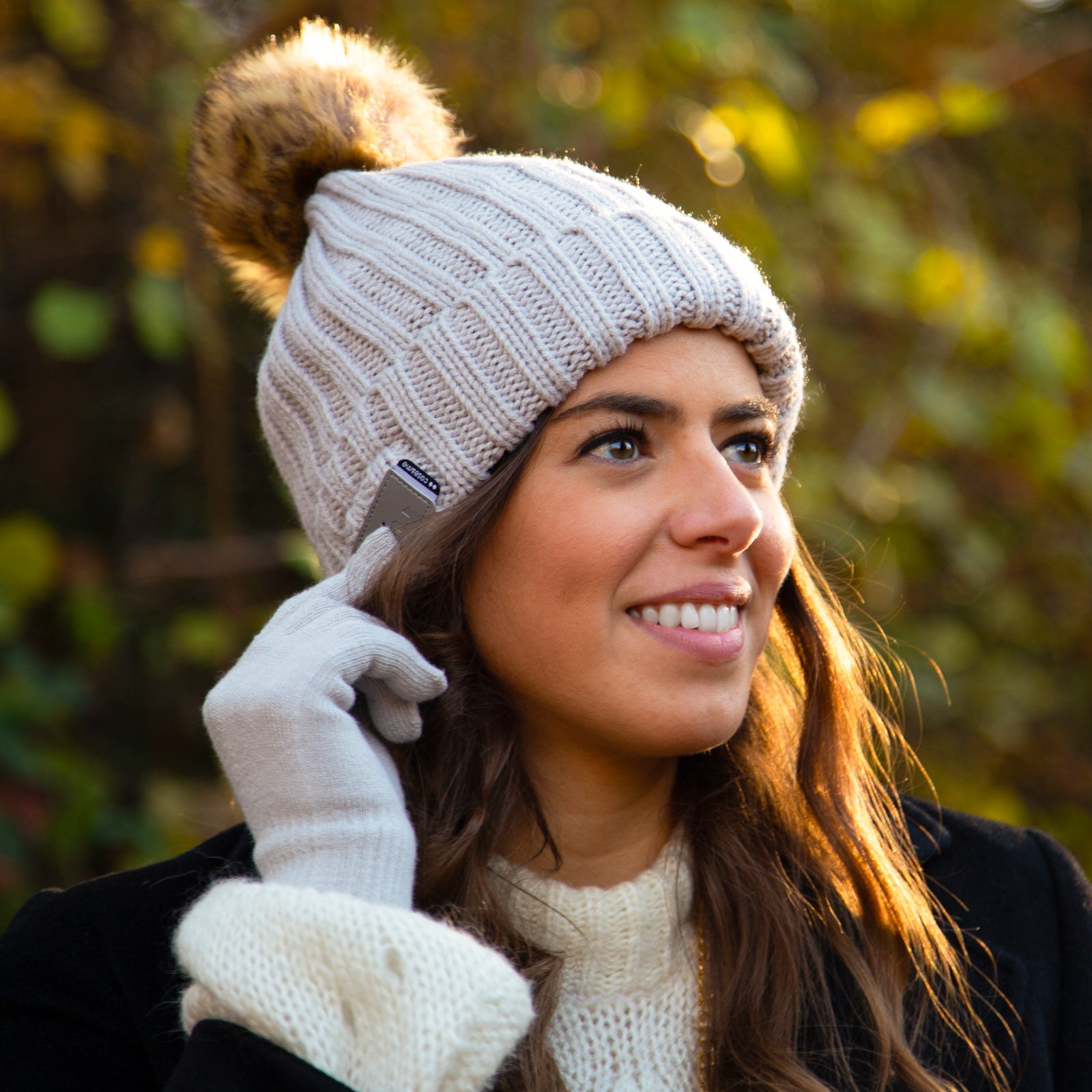 Winter hat with integrated wireless headphones