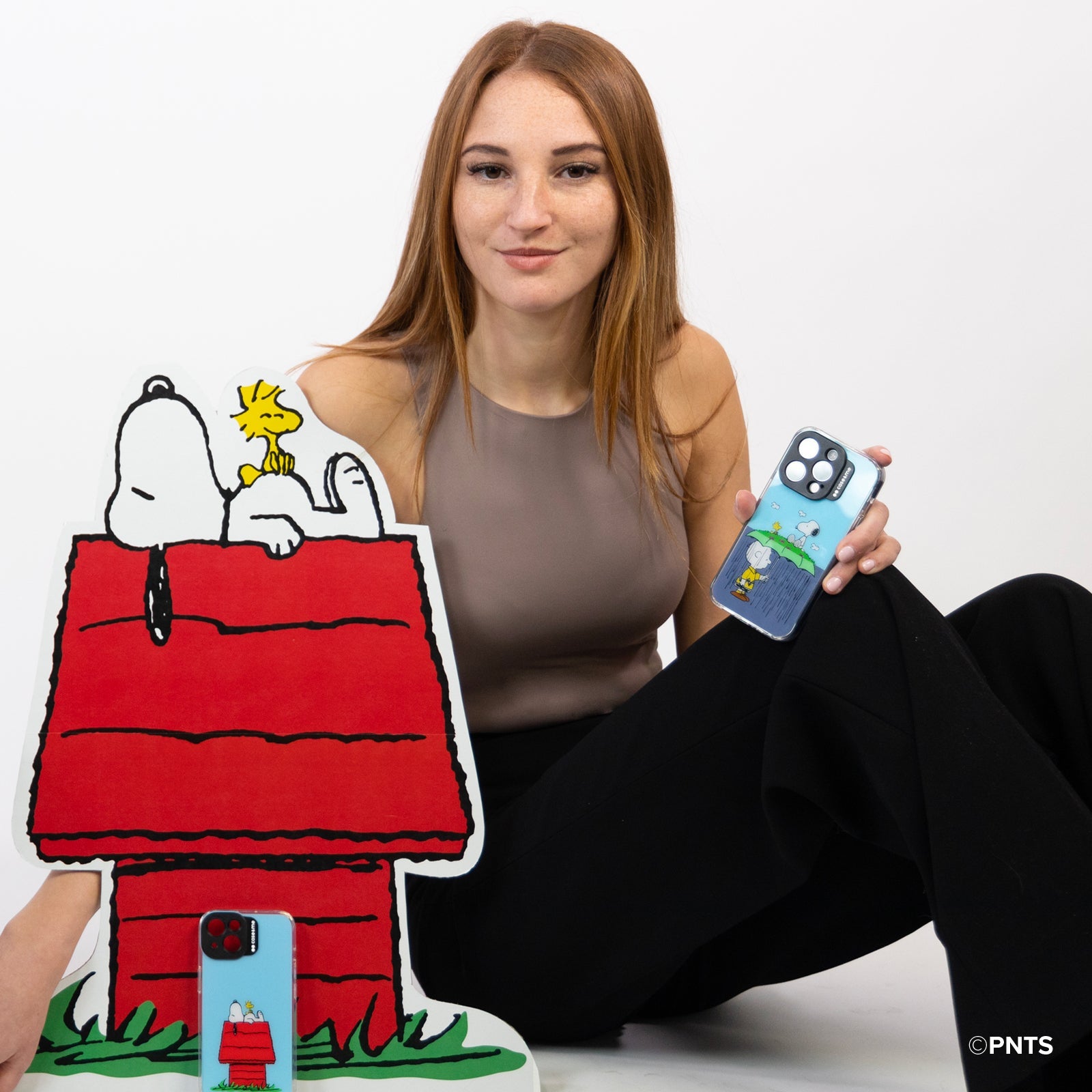 Hülle mit Peanuts™-Motiv und Objektivschutz für das iPhone 14 Pro