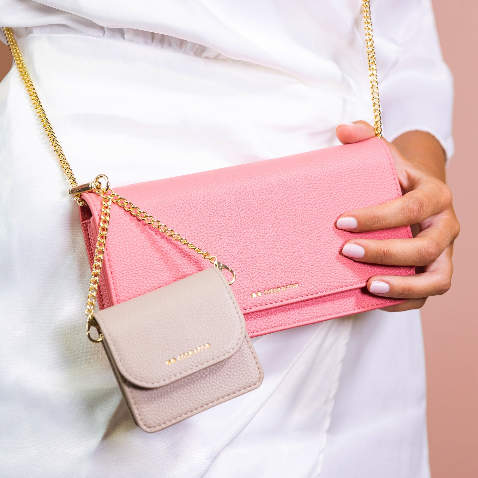 Borsetta porta smartphone con tracolla